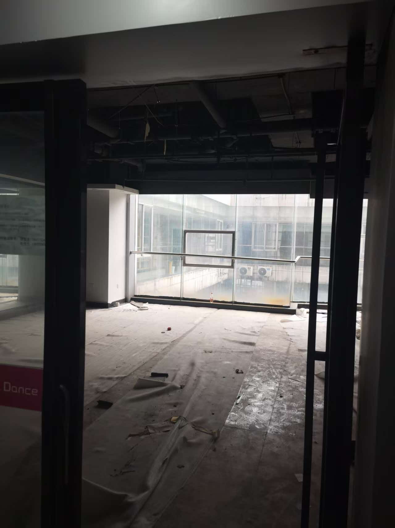 西湖区中山路150号地王广场 9-G